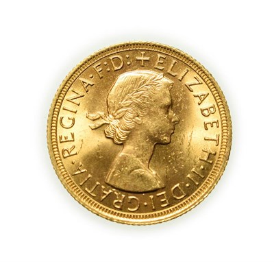 Lot 4109 - Elizabeth II, 1964 Sovereign. First portrait of Elizabeth II right, by engraver Mary Gillick....