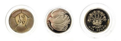 Lot 4162 - Elizabeth II, 3 x Silver Proof Piedfort Coins consisting of: 1995 'second world war' piedfort...