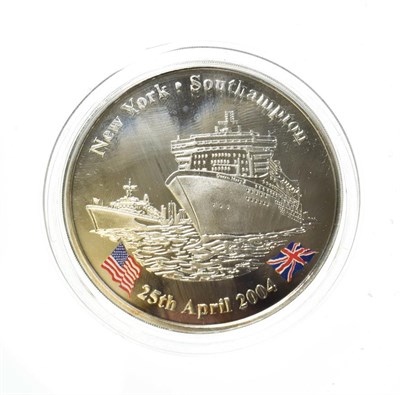 Lot 4167 - 2004, Silver Proof 5oz commemorative coin. Struck to commemorate to handover of Cunard Line's...