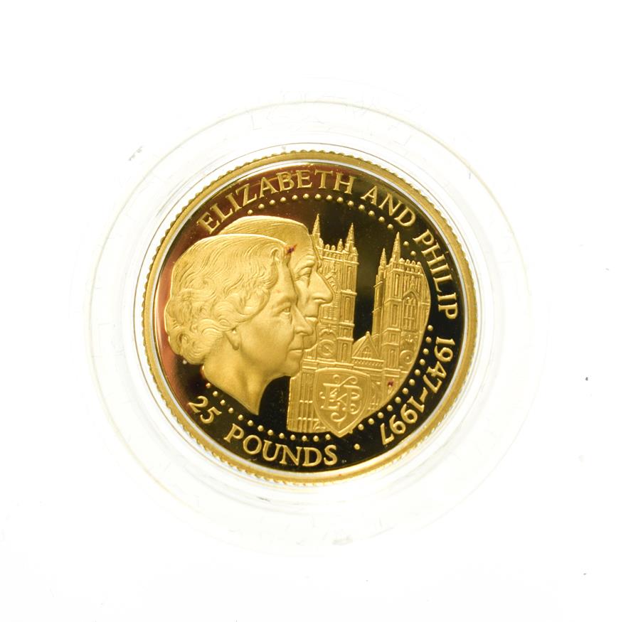 Lot 4190 - Guernsey, 1997 Gold Proof Twenty Five Pounds. 8.43g 22ct gold. Obv: Third crowned portrait of...