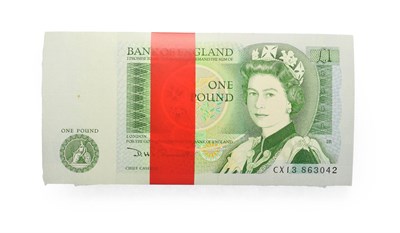 Lot 4237 - Great Britain, 100 x 1981 - 1984 One Pounds, D. H. F. Somerset signature, ascending serial numbers