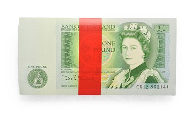 Lot 4238 - Great Britain, 100 x 1981 - 1984 One Pounds, D. H. F. Somerset signature, ascending serial numbers