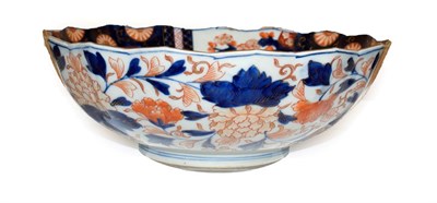 Lot 18 - A Japanese Meiji period Imari bowl and other Chinese ceramics, to include a pair of poychrome...