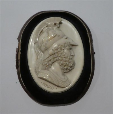Lot 79 - An 18th century Grand Tour oval ivory portrait plaque of King Pyrrhus of Epirus attributed to...