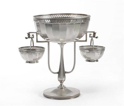 Lot 276 - A George V Centrepiece, Stewart Dawson & Co Ltd, London 1913, also bearing Roberts & Belk trade...