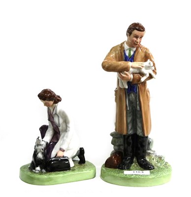 Lot 194 - Two Royal Doulton figures, Town Veterinary HN4651 and Country Veterinary HN4650 (2)