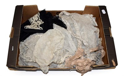 Lot 1146 - Early 20th century lace veils, lace remnants and edging's (many a.f.) (one box)