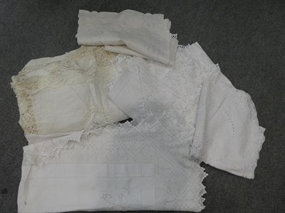 Lot 276 - One box of assorted lace and linen