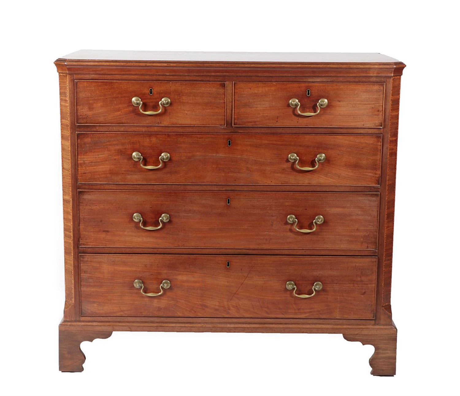 Lot 486 - <> A George III Mahogany Straight Front Chest of Drawers, early 19th century, the moulded top above