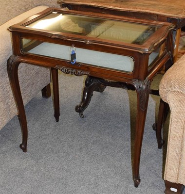 Lot 1140 - A mahogany bijouterie table, 70cm by 40cm by 72cm