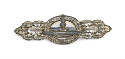 Lot 97 - A German Third Reich U-Boat Combat Clasp, Silver Class, the reverse with moulded mark ENTWERF AUSF.