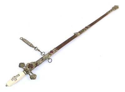 Lot 133 - An American Knight's Templar Fraternity Sword, the 77cm part gilt steel blade etched with...