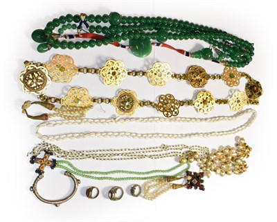 Lot 132 - A quantity of costume jewellery including an aventurine quartz necklace, three paste set rings,...