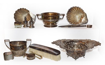Lot 170 - A tray of assorted silver including a pierced presentation bon bon dish, two shell from butter...