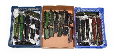Lot 3132 - Hornby OO Gauge And Others A Collection Of Assorted Unboxed Locomotives (generally G) (21)