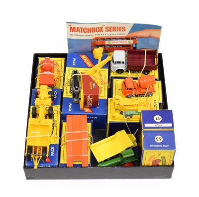 Lot 3313 - Matchbox 1-75's 3 Bedford tipper BPW, 15 Prime mover MW, 16 Trailer BPW, 18 Bulldozer, 26...