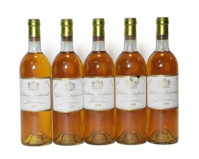 Lot 2021 - Château Suduiraut 1979 Sauternes (five bottles)