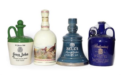 Lot 2166 - Bell's 20 Years Old Royal Reserve, 1980s Wade pottery decanter bottling, 43° GL 75cl (one bottle)