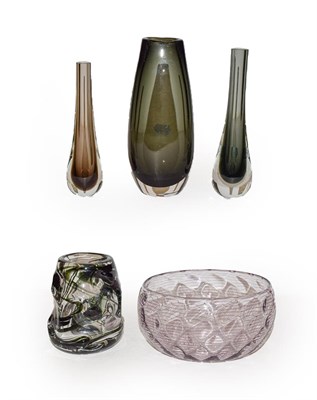 Lot 355 - Five various Whitefriars vases/bowls