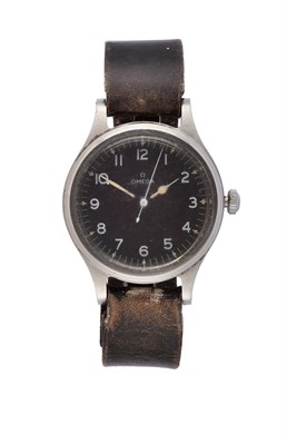 Lot 2121 - A Stainless Steel Centre Seconds Royal Air Force Issue Wristwatch, signed Omega, issued in...