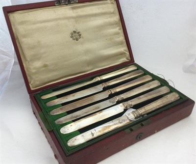 Lot 2206 - A Set of Twelve George IV Silver Fruit-Knives, Maker's Mark WE, Possibly for William Eaton, London