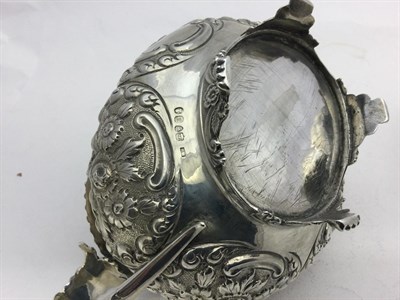 Lot 2249 - A Three-Piece George IV Silver Tea-Service, by Hyam Hyams, London 1822, each piece oval and on...