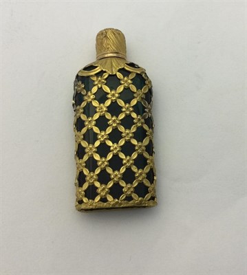 Lot 2284 - A George III Gold-Mounted Green Scent-Bottle, Apparently Unmarked, Circa 1760, slightly...