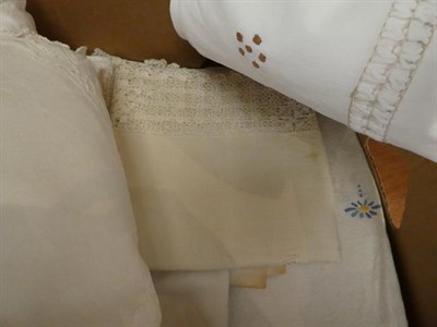 Lot 1006 - Assorted white linen cloths, cotton bed linen, table linen, linen towels, etc many with crochet...