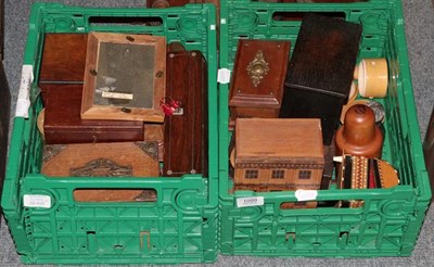Lot 1099 - A collection of 19th and 20th century wooden boxes, tea caddies etc (two boxes)