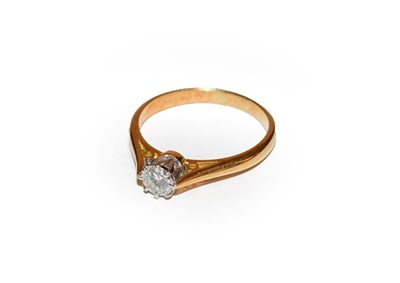 Lot 168 - An 18 carat gold diamond solitaire ring, the round brilliant cut diamond in a white claw...