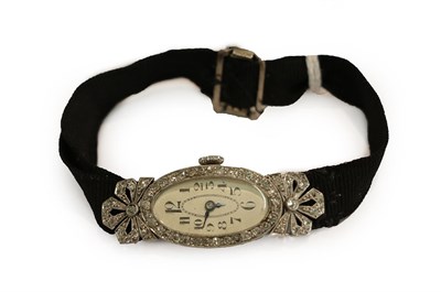 Lot 249 - A 1920s diamond cocktail wristwatch