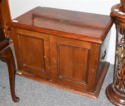 Lot 327 - A mahogany canteen with a part plated service