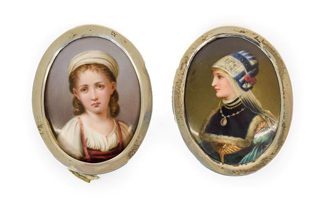 Lot 58 - A Pair of German Porcelain Plaques, late 19th century, of oval form, painted with bust portraits of