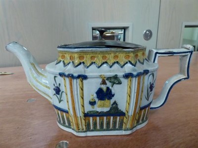 Lot 2 - A Hawley pearlware teapot, moulded with chinoiserie figures and decorated in Pratt colours,...