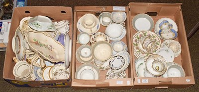 Lot 10 - Three boxes of Rockingham useful wares including a dessert comport, shell and gadroon moulded...