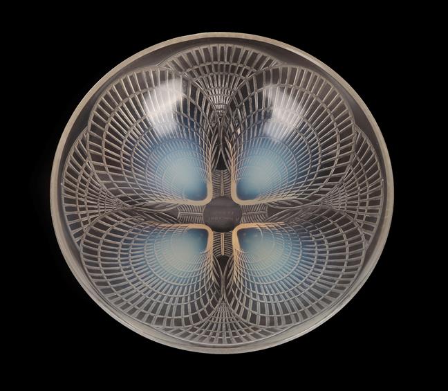 Lot 1025 - René Lalique (French, 1860-1945): A Coquilles Clear and Opalescent Glass Bowl, wheel cut mark...