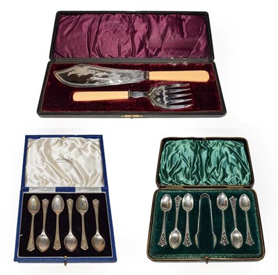 Lot 35 - A selection of silver teaspoons, two Lladro figures, silver spill vase, two cased silver teaspoons