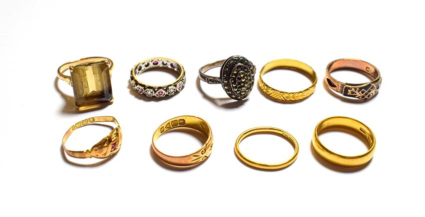 Lot 85 - Two 22 carat gold band rings, one of of shape, two 18 carat gold gem set rings (a.f.), a 9...