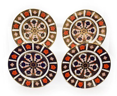 Lot 194 - Four Royal Crown Derby plates decorated in Imari pattern, 1128, 21.5cm diameter