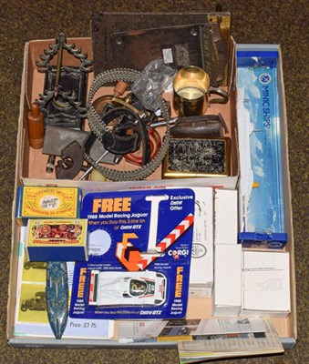 Lot 393 - A box of assorted collectables including Diecast cars, Swan Pens advertising paper clip, pen...