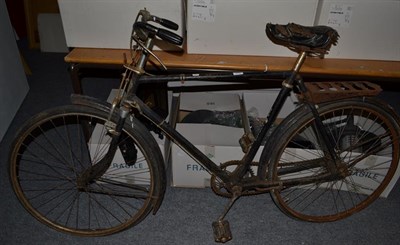 Lot 1268 - A vintage New Hudson bicycle