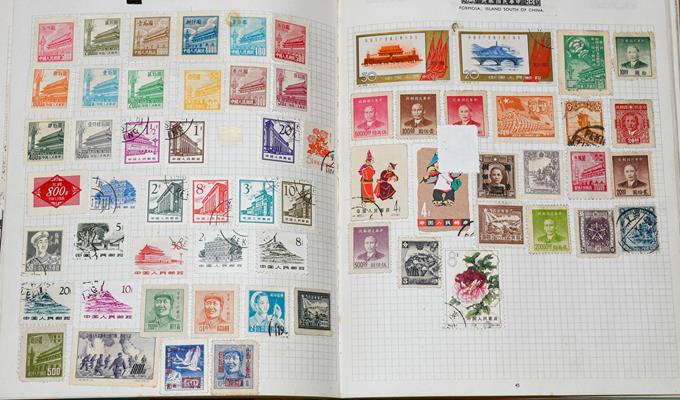 Lot 2027 - GB and Worldwide, interesting large box of albums, packets, FDCs, etc., including vintage...