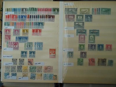 Lot 2043 - Europe large Accumulation in 23 Volumes, 10s of 1000s of mint/MNH and used stamps from classics...