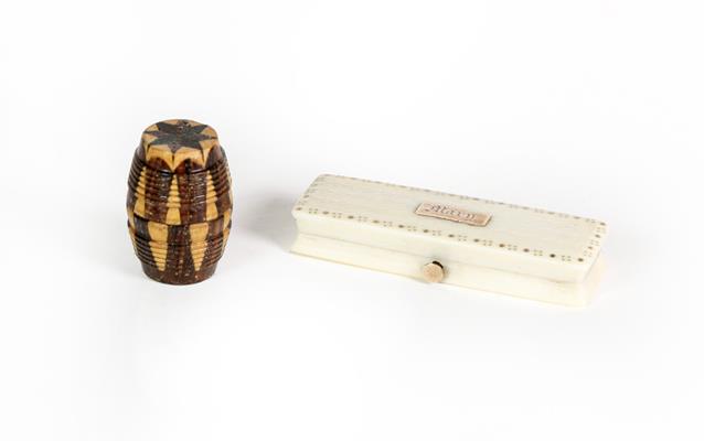 Lot 90 - A Georgian pique decorated bone toothpick case and a Tunbridgeware barrel shaped thread waxer (2)