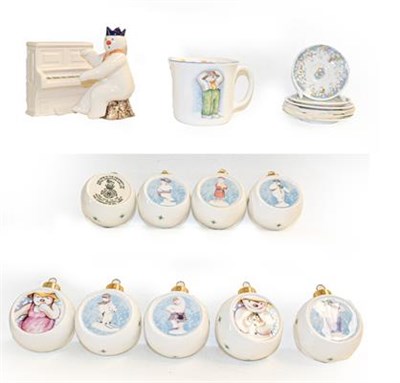 Lot 117 - A collection of Royal Doulton Snowman items