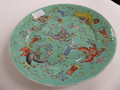 Lot 286 - An early 20th century Chinese famille vert plate decorated with butterflies, a smaller famille rose