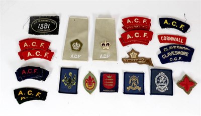 Lot 61 - A Collection of Approximately One Hundred and Fifty Post-Second World War Formation Patches, mainly