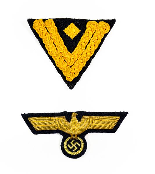 Lot 95 - A German Third Reich Kriegsmarine Officer's Breast Eagle, embroidered in gilt bullion thread on...