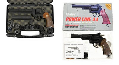 Lot 188 - PURCHASER MUST BE 18 YEARS OF AGE OR OVER A Daisy Power Line 44 CO2 Pellet Revolver, .177...