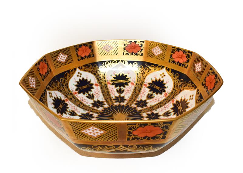 Lot 52 - A Royal Crown Derby Imari octagonal bowl, pattern 1128, 28cm wide
